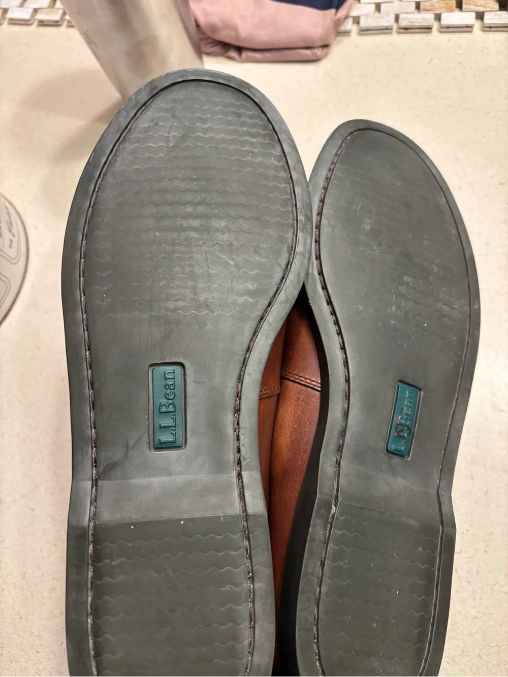 L.L. Bean Men’s Brown Leather Boat Shoes with Dark Brown Laces